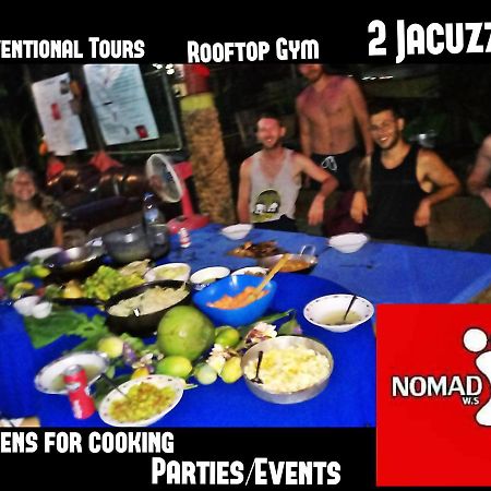 Nomads Guesthouse 캄폿 외부 사진