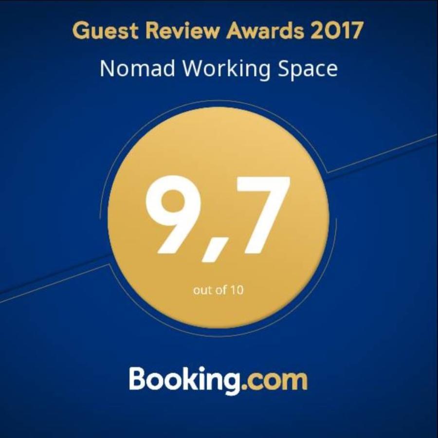 Nomads Guesthouse 캄폿 외부 사진
